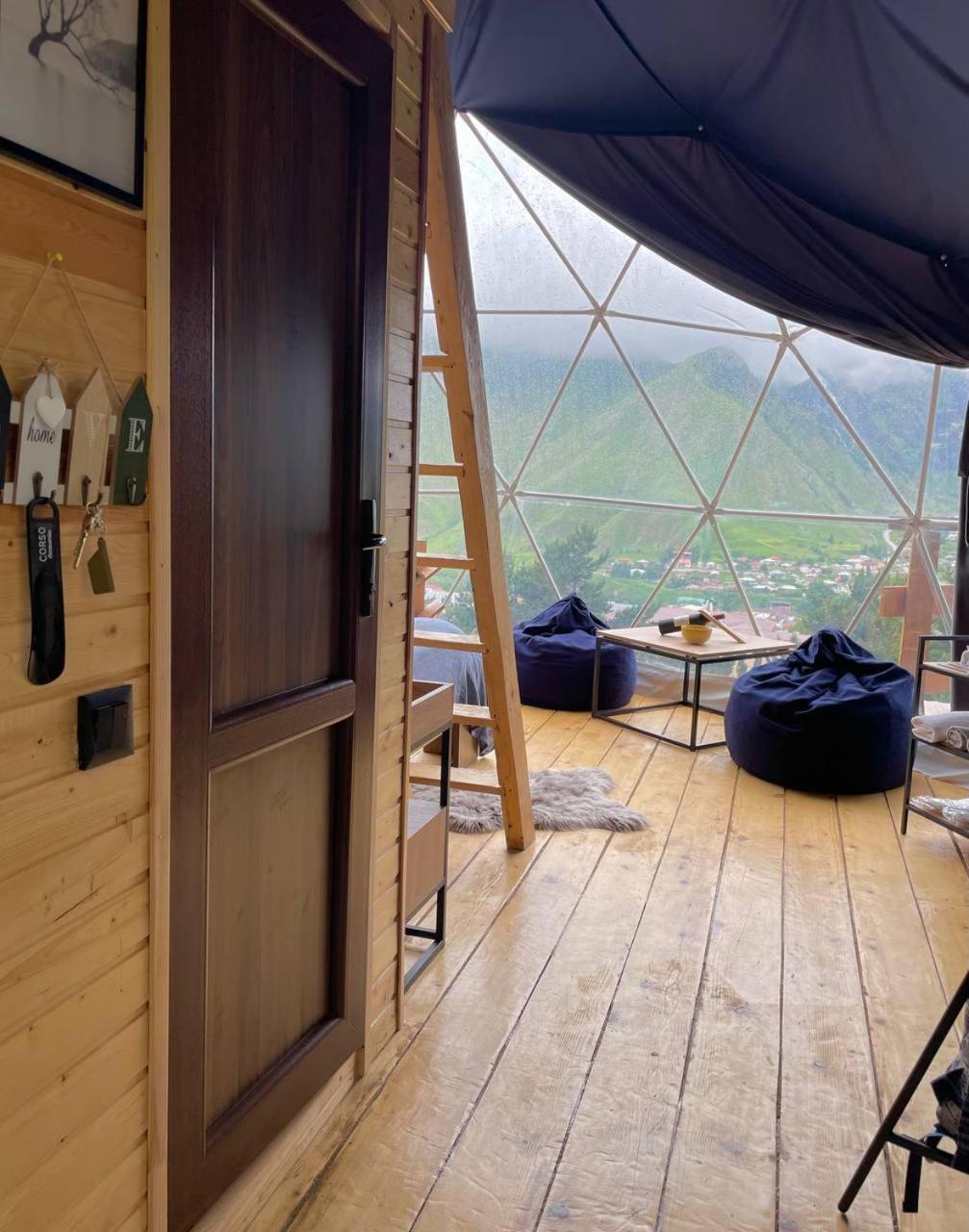 Elia Glamping Hotell Kazbegi Eksteriør bilde