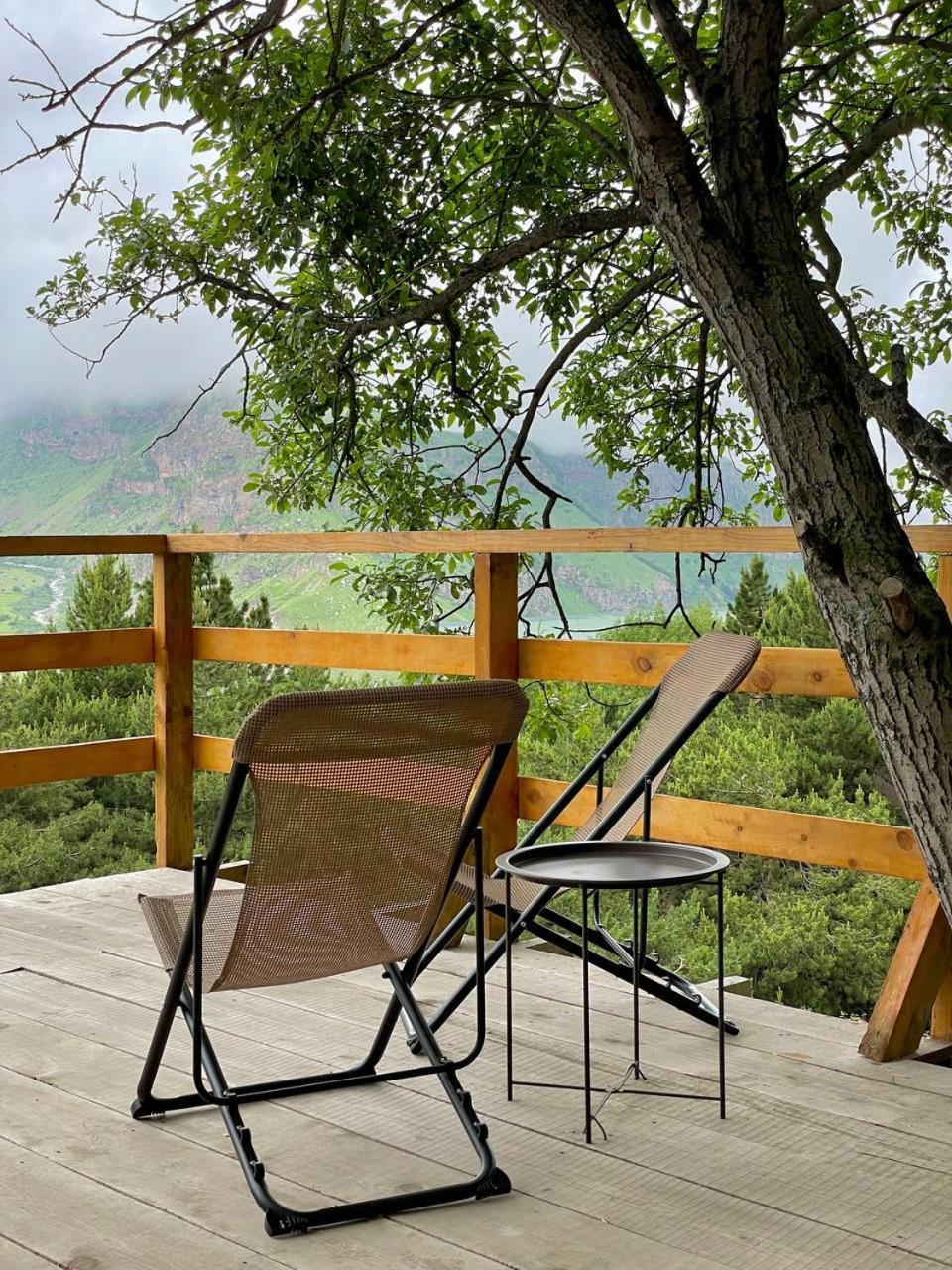 Elia Glamping Hotell Kazbegi Eksteriør bilde