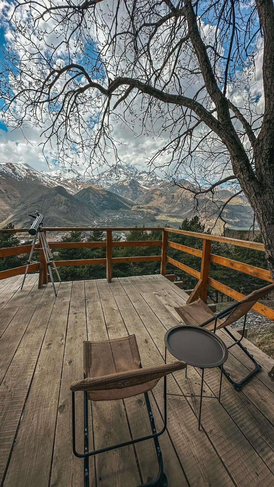 Elia Glamping Hotell Kazbegi Eksteriør bilde