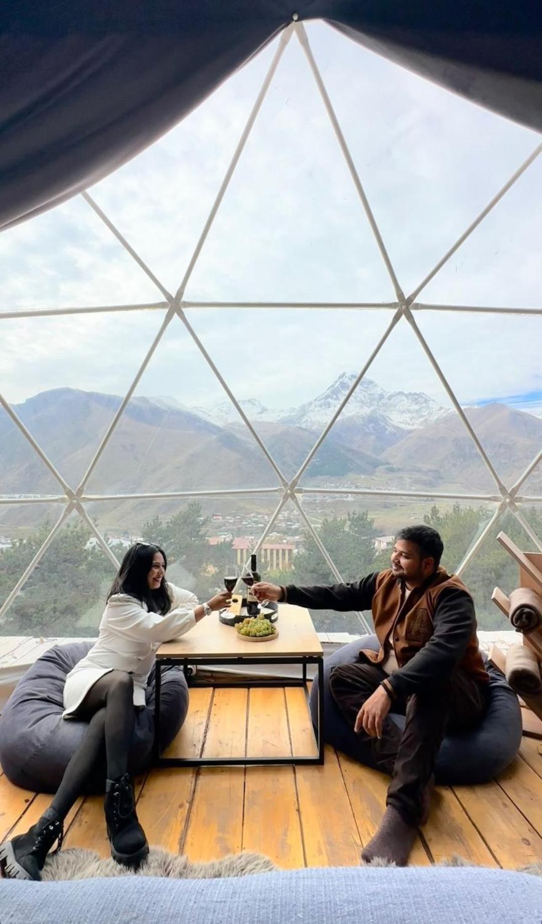 Elia Glamping Hotell Kazbegi Eksteriør bilde